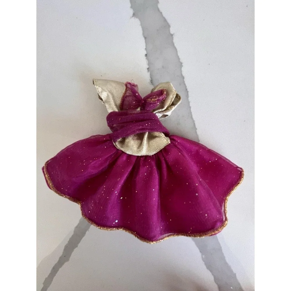 Clone Dresses & Skirt For Barbie Lot Of 5 No Labels Pink Red TLC - Picture 3 of 5